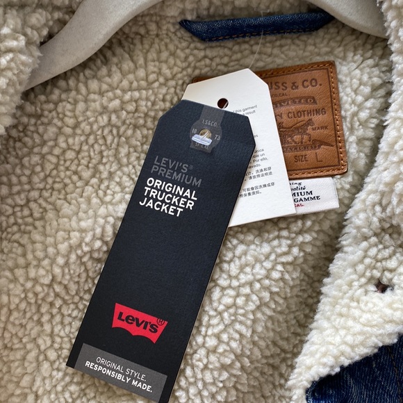 NWT Levi’s Original Trucker Jacket - Picture 3 of 5